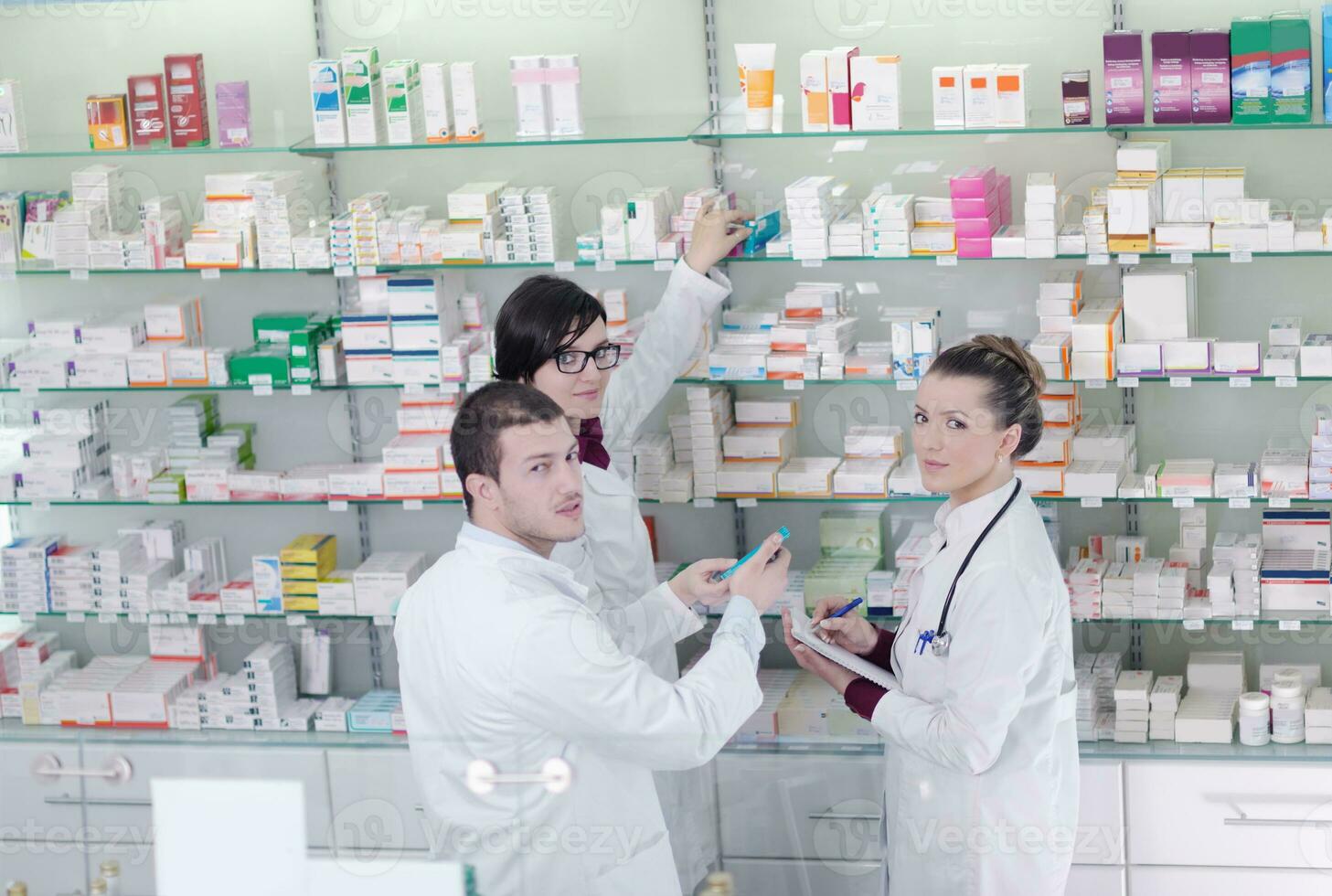 pharmacy drugstore people team photo