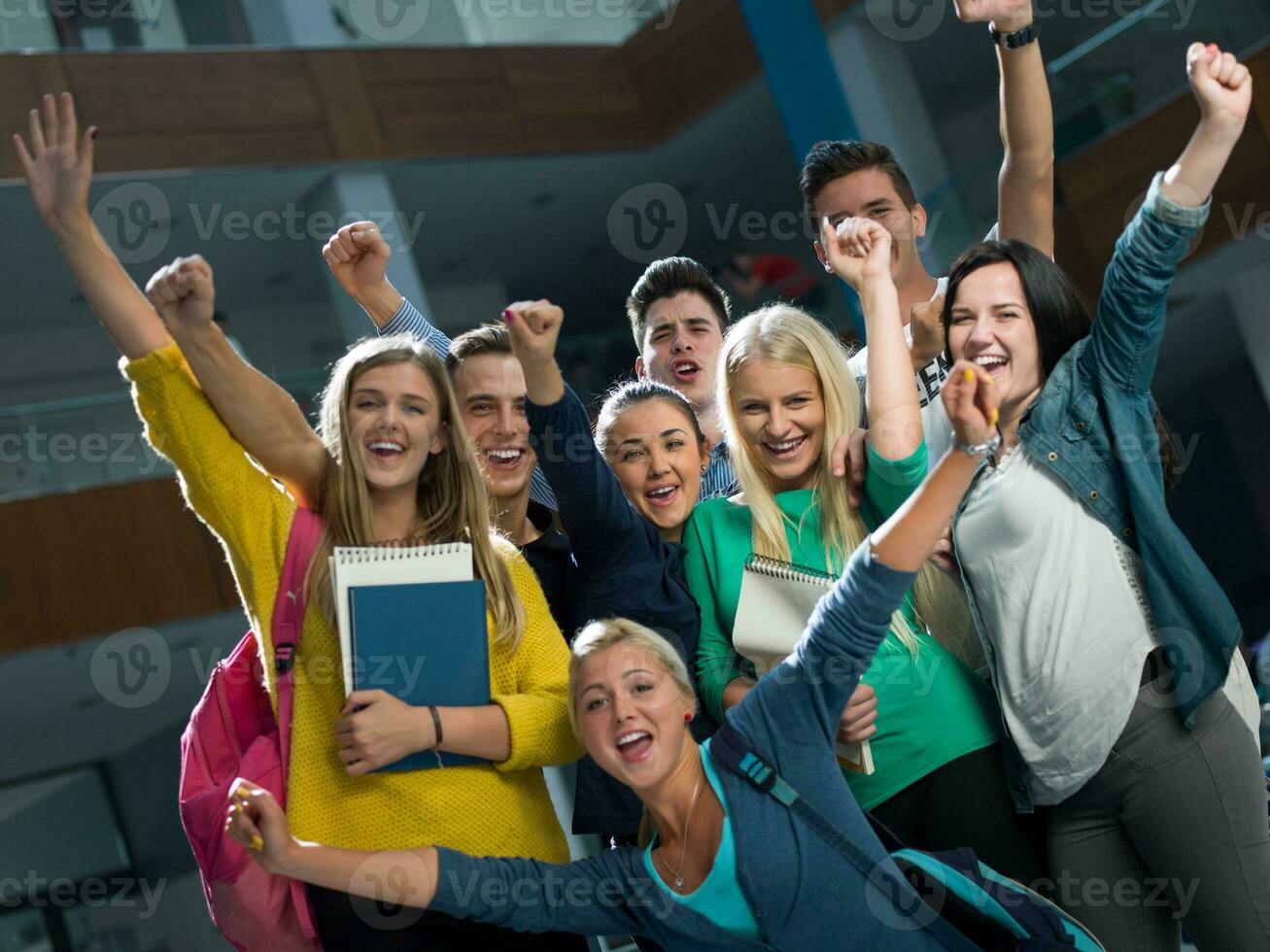 grupo de estudiantes de estudio foto