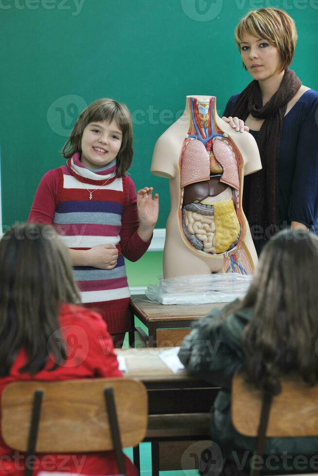 aprender biologia en la escuela foto