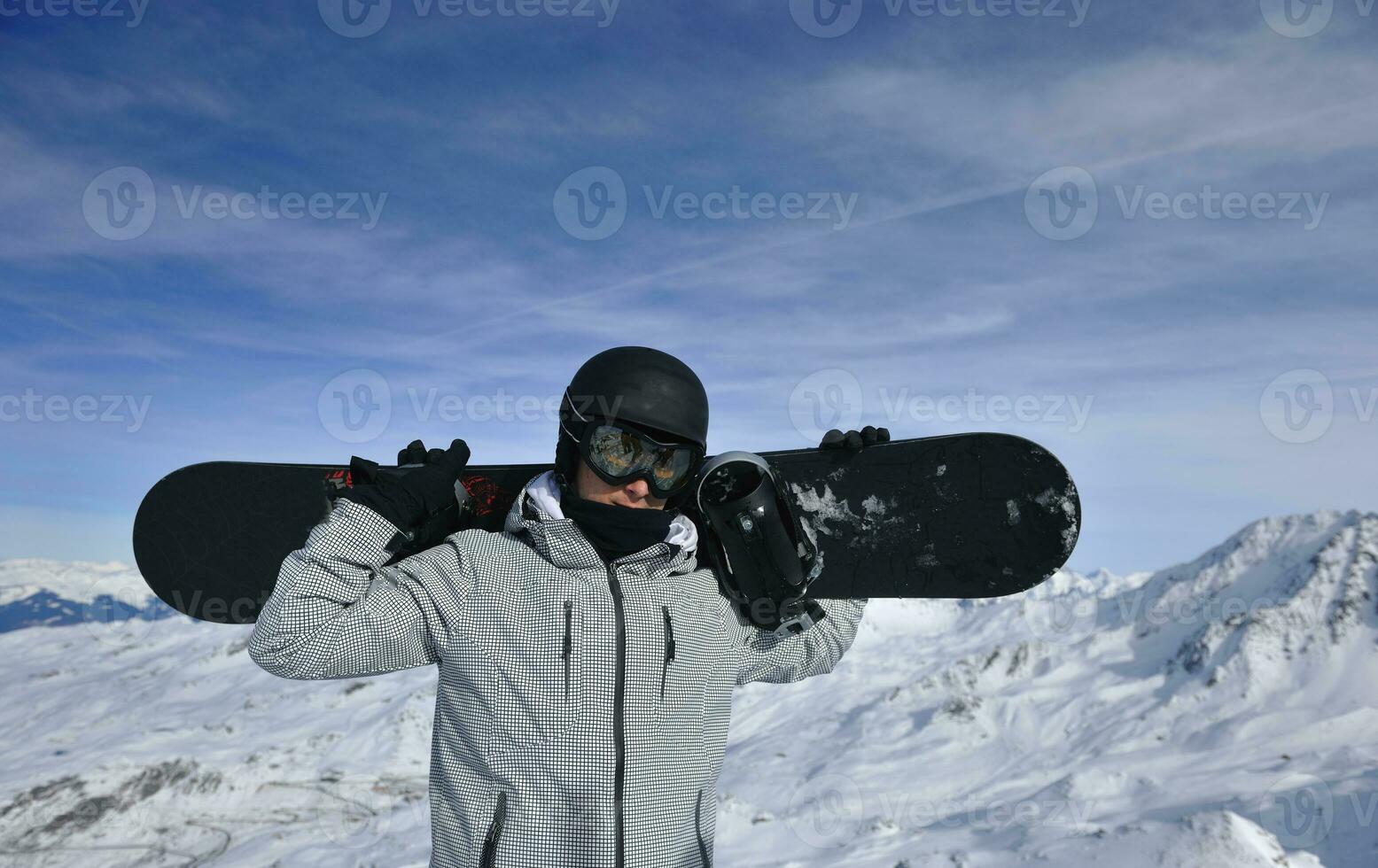 hombre invierno nieve esquí foto