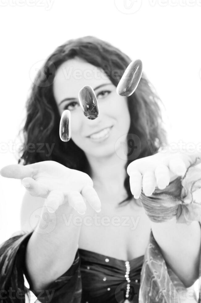 equilibrio de tono de mujer en el aire foto