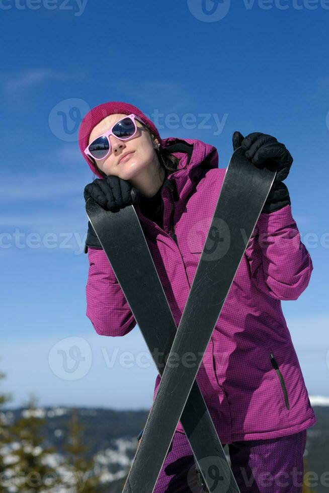 invierno mujer esquí foto