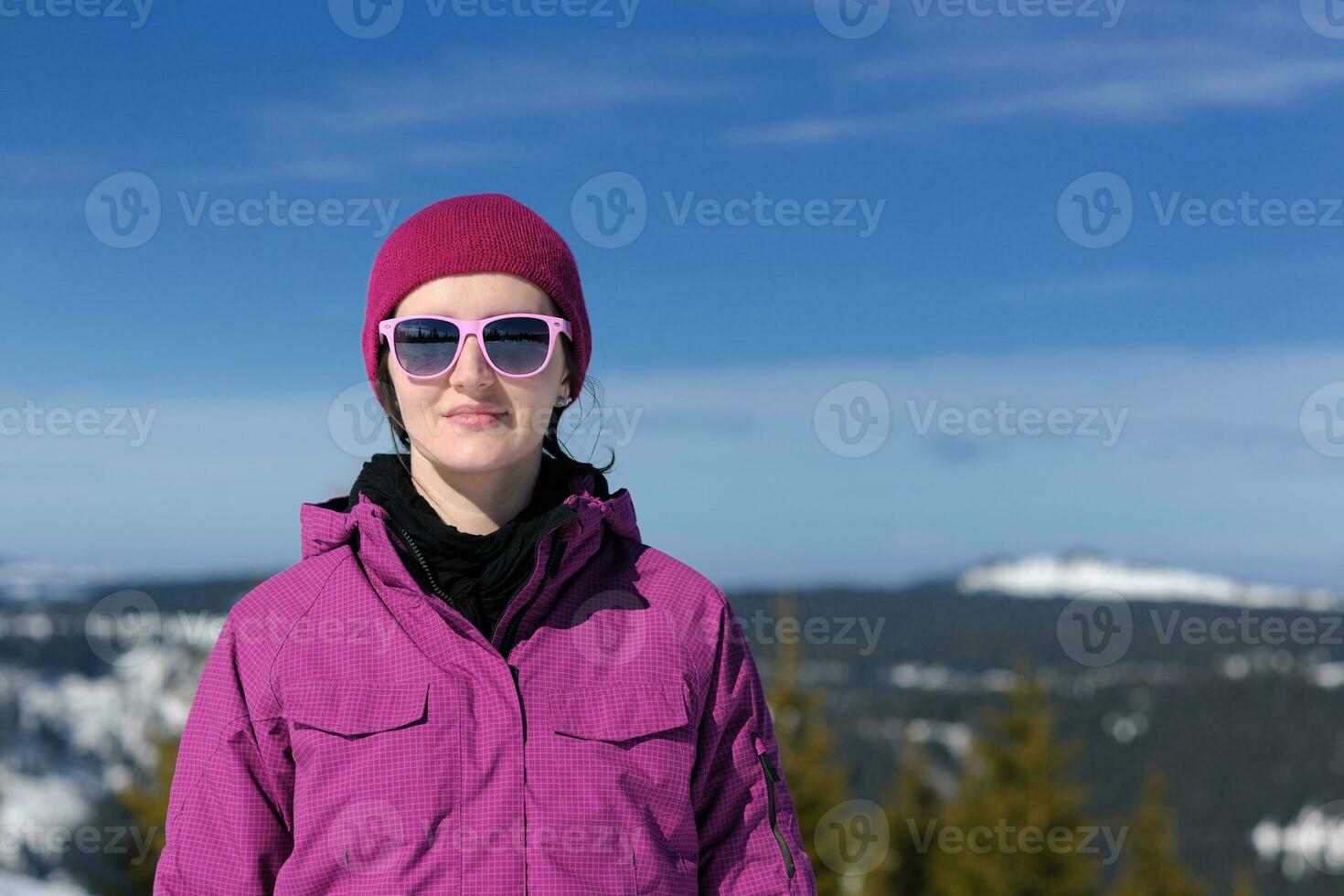 winter woman ski photo