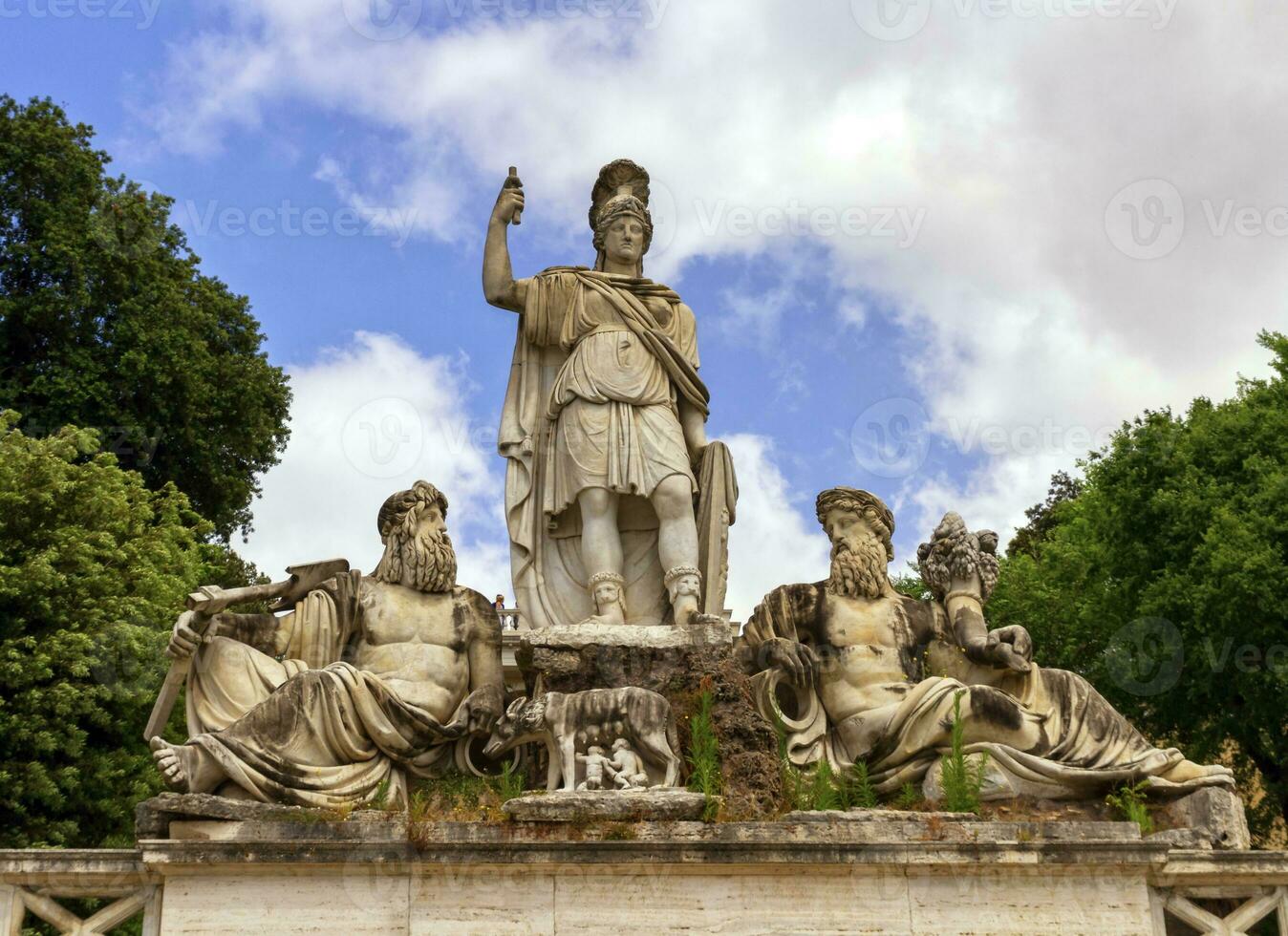 Fountain of the Goddess in Roma, Italy photo