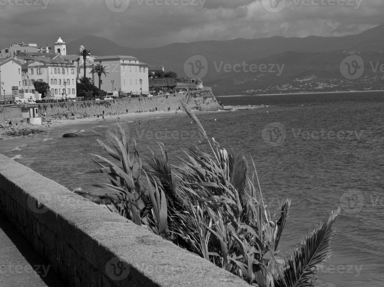 ajaccio en la isla de córcega foto