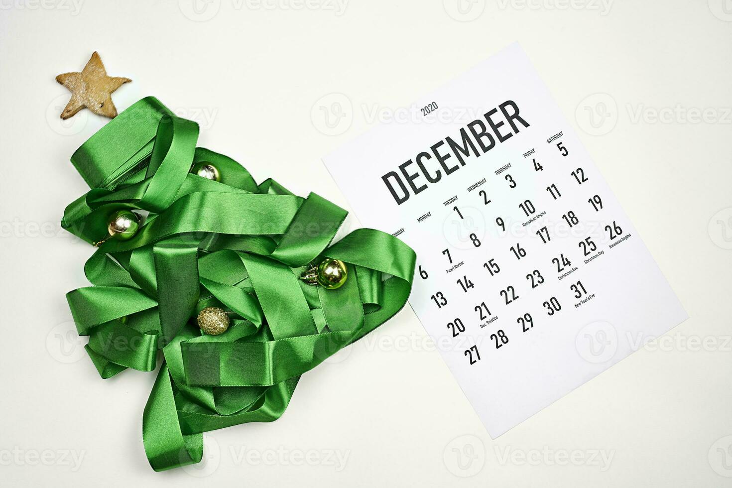 December monthly calendar photo