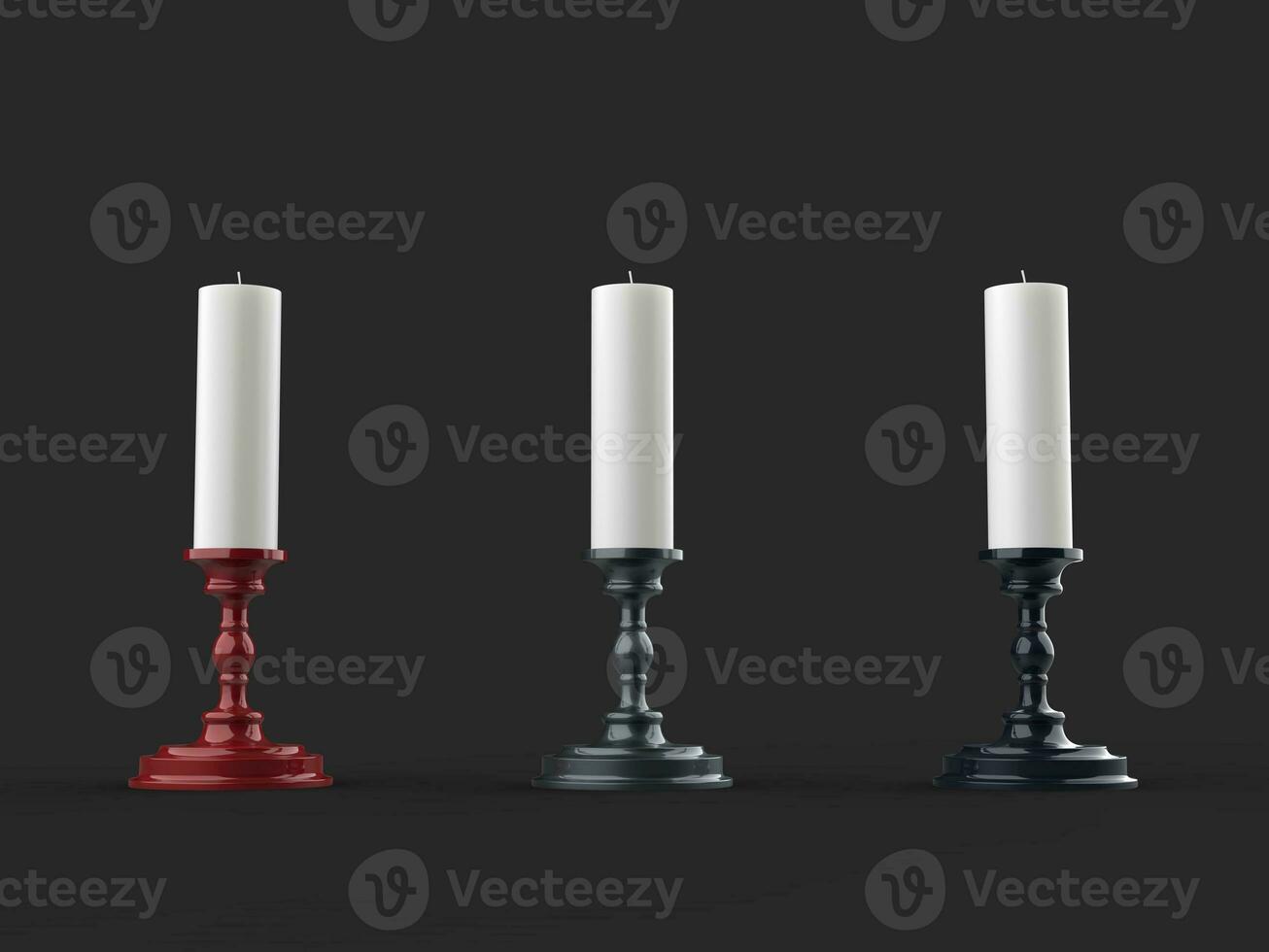 Tres blanco cera velas en brillante metálico rojo, gris y negro sujetavelas foto