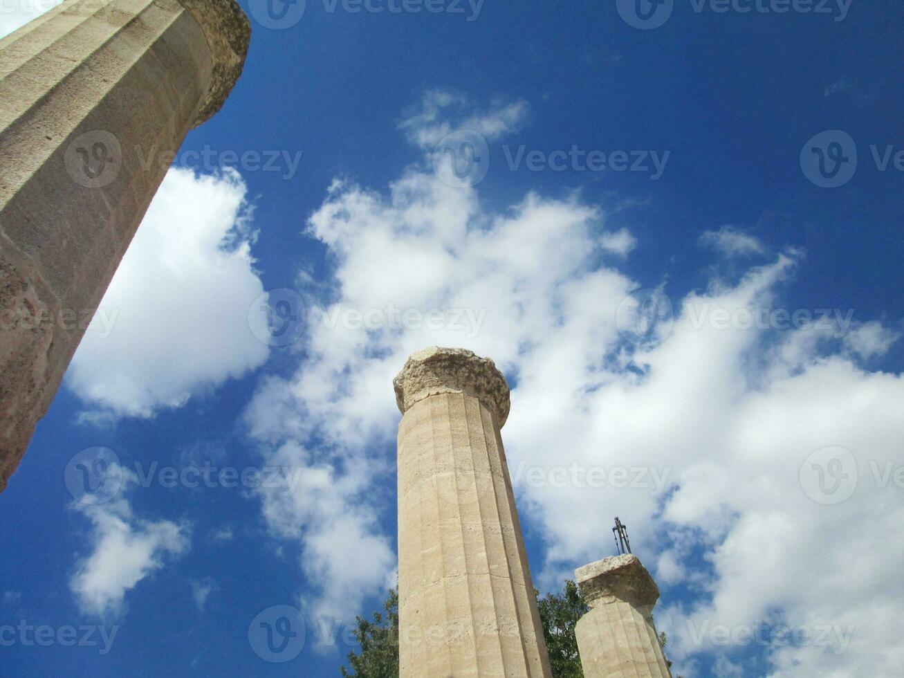 columnas de la antigua grecia foto