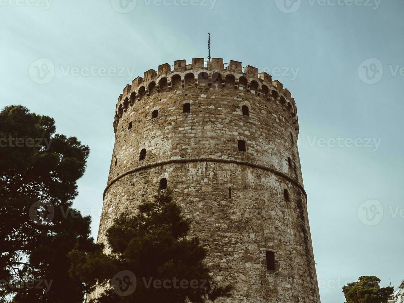 White tower of Thessaloniki - medieval jail tower photo