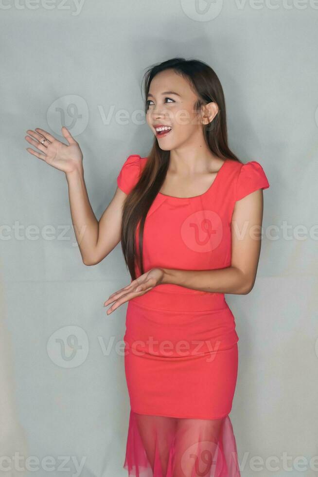 pretty young girl Balinese Asian, Indonesian girl business pose model for advertisement glasses, skincare fashion style photo