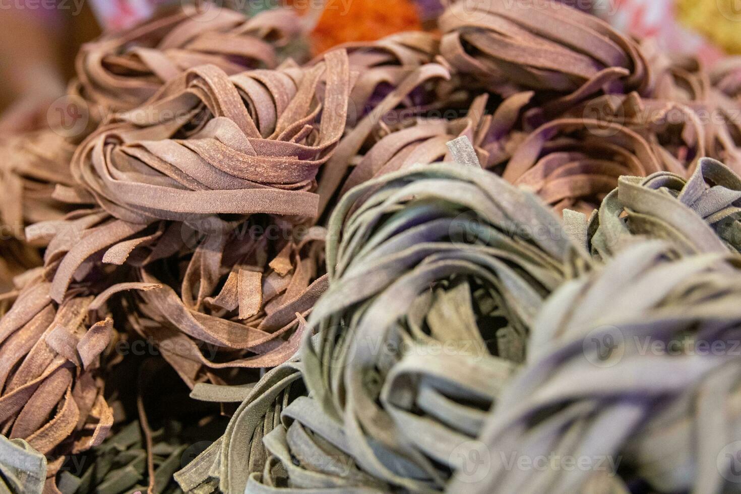 Spinach and Beet pasta photo