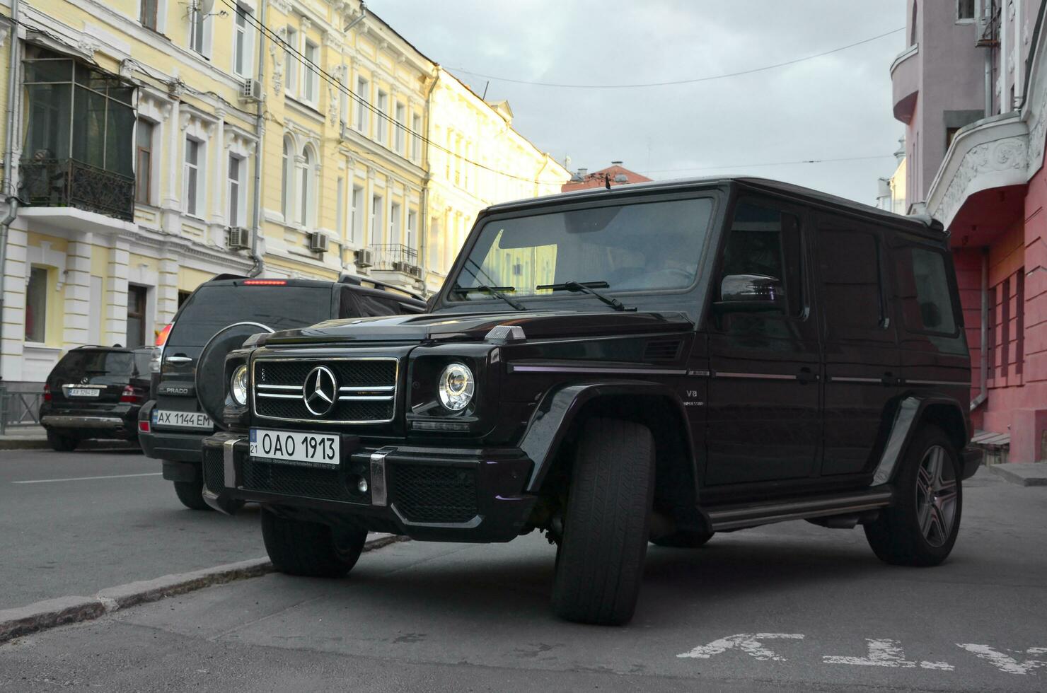 Black Mercedes G63 AMG powered with biturbo V8 engine photo