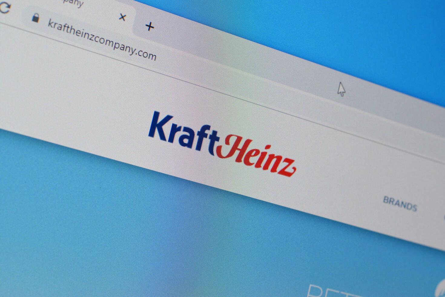 Homepage of kraft heinz company website on the display of PC, url - kraftheinzcompany.com. photo