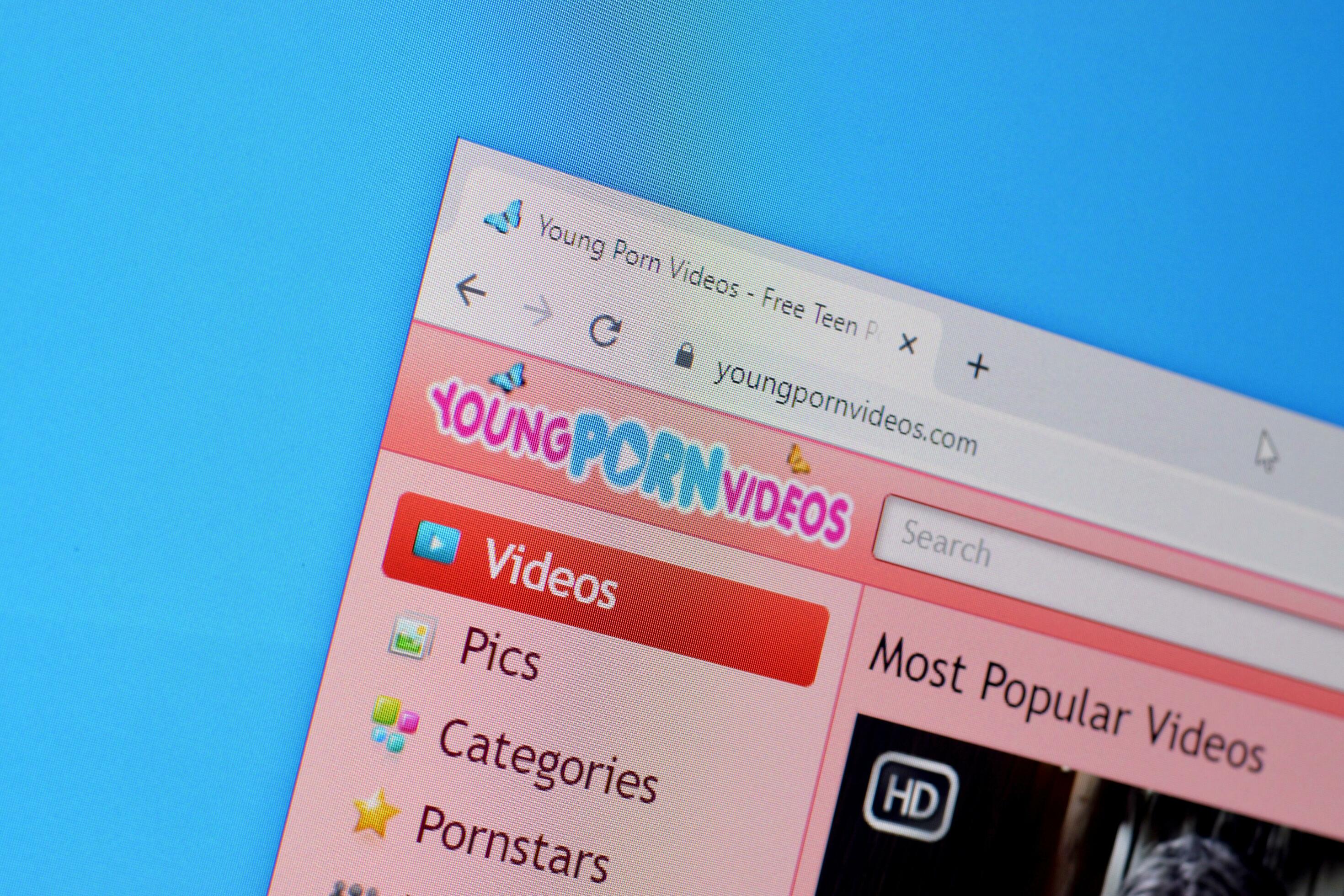 Homepage of youngpornvideos website on the display of PC, url youngpornvideos . 31235998
