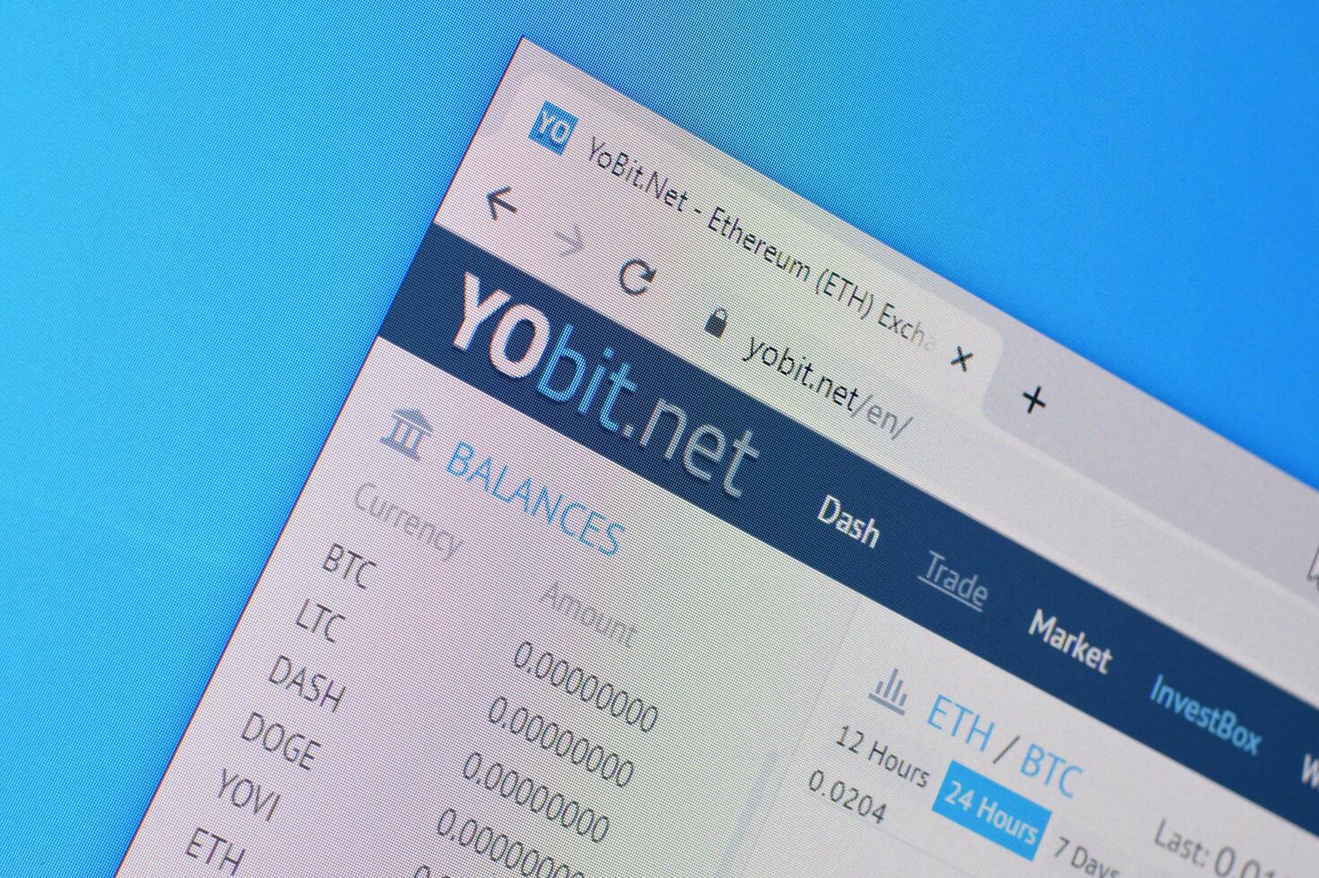 Homepage of yobit website on the display of PC, url - yobit.net. photo