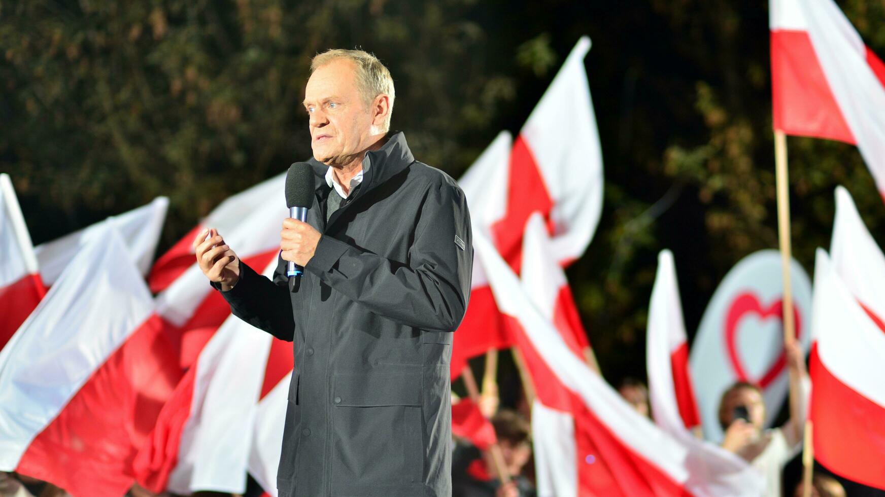 Warsaw, Poland. 9 October 2023. Donald Tusk speaks at an election rally after a televised debate on government television at the end of the campaign. photo