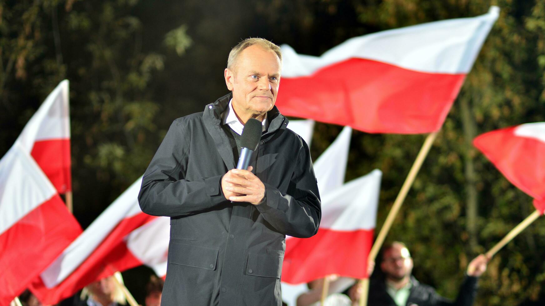 Warsaw, Poland. 9 October 2023. Donald Tusk speaks at an election rally after a televised debate on government television at the end of the campaign. photo