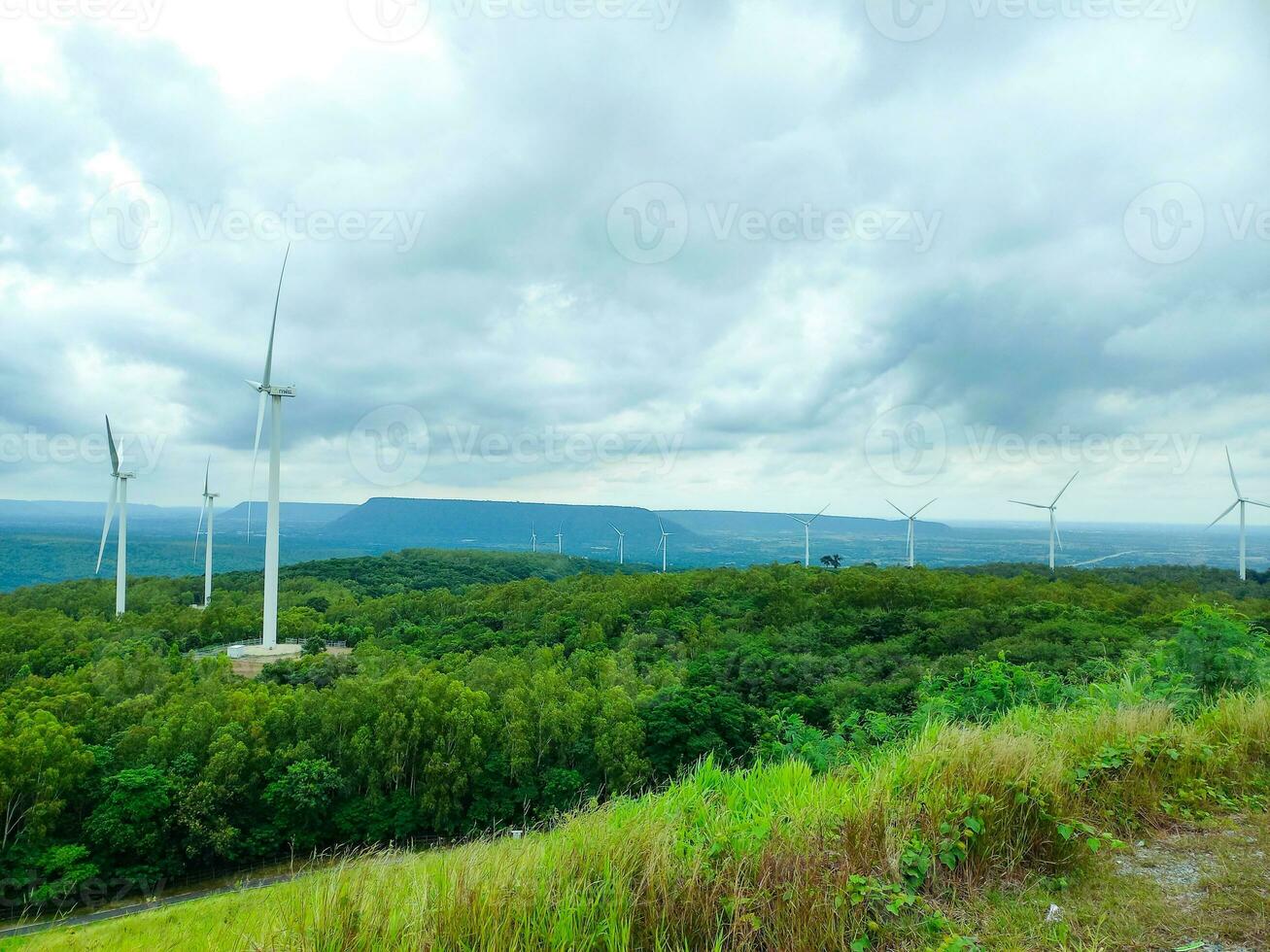 viento turbina colina foto