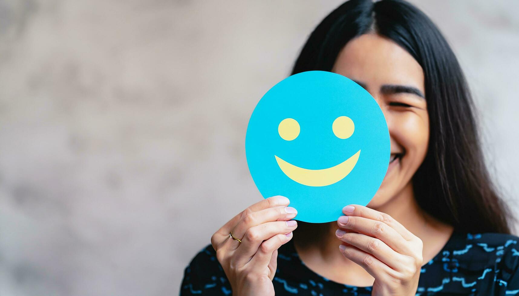 Woman holding blue paper cut happy smile face, positive, customer review, Compliment Day, mental health assessment,Compliment Day, world mental health day concept, satisfaction concept, AI Generative photo