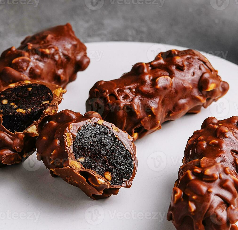 chocolate bars on plate close up photo