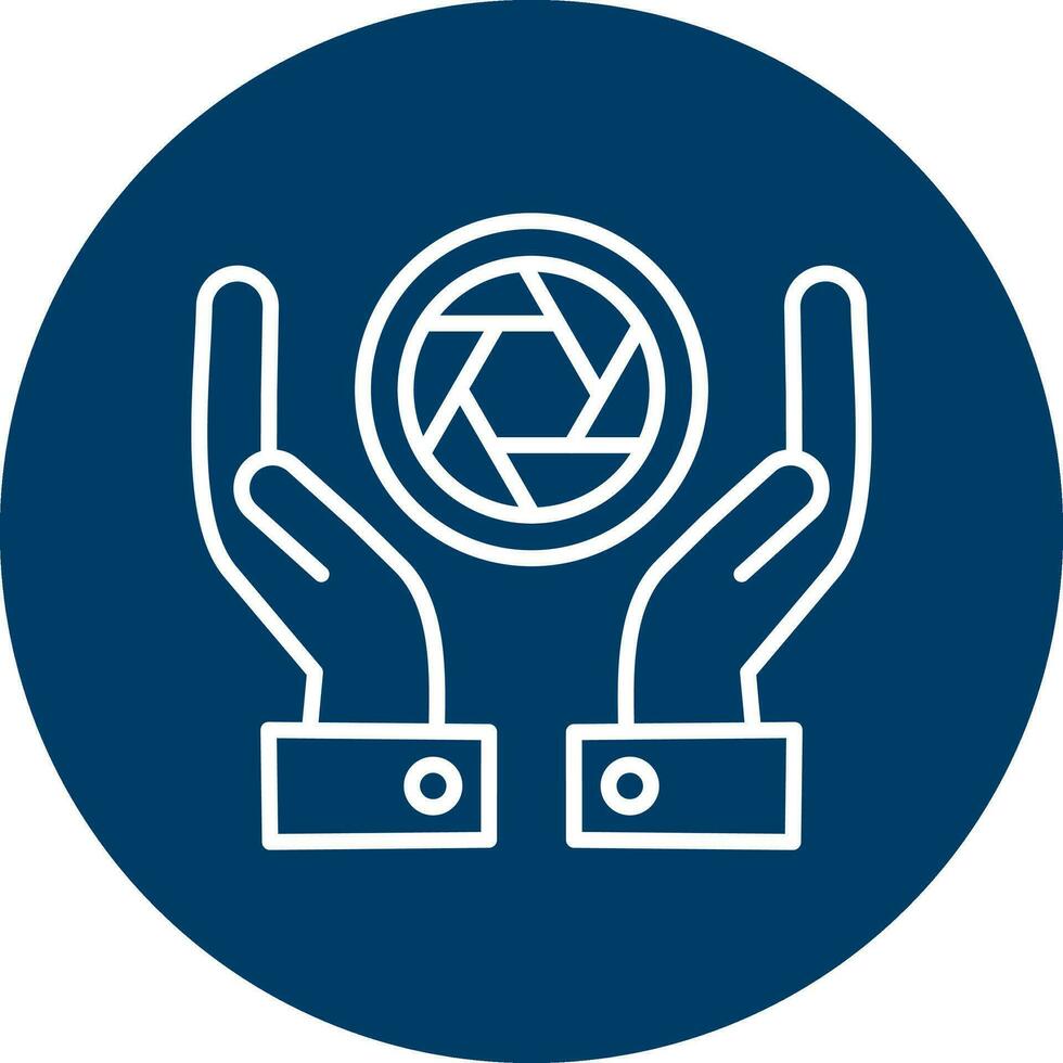 Lens Vector Icon