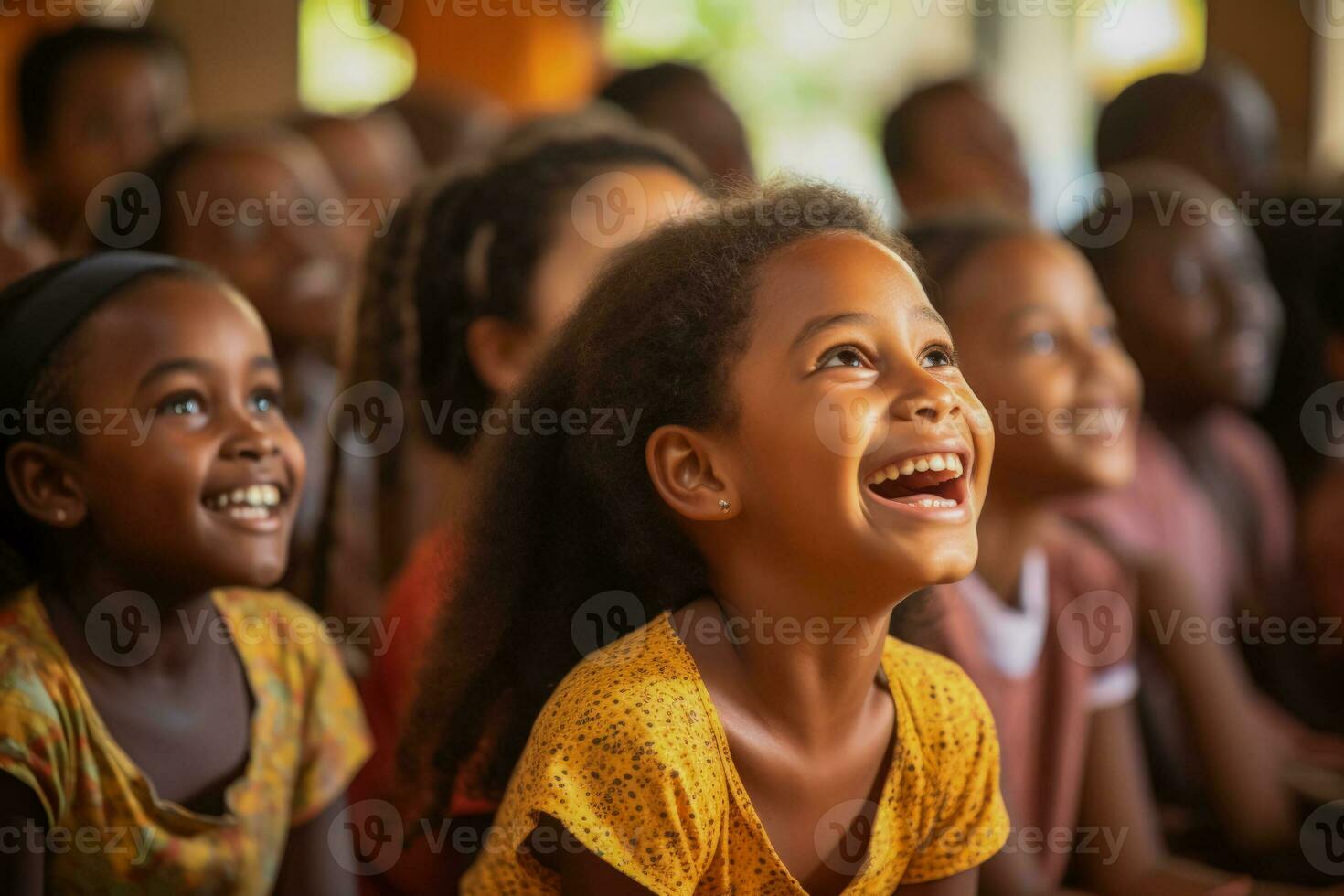 niños ensayando para un colegio jugar unión terminado su compartido amor para el etapa foto