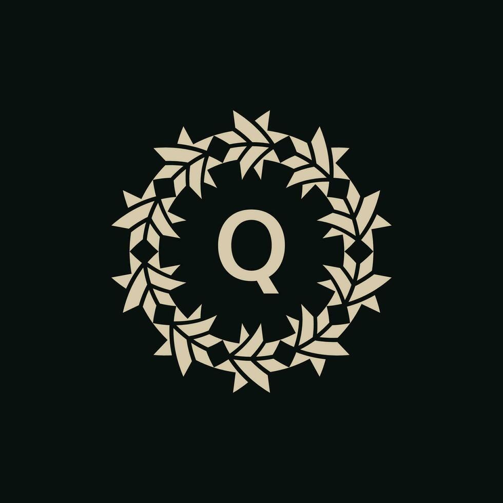 inicial letra q ornamental frontera circulo marco logo vector