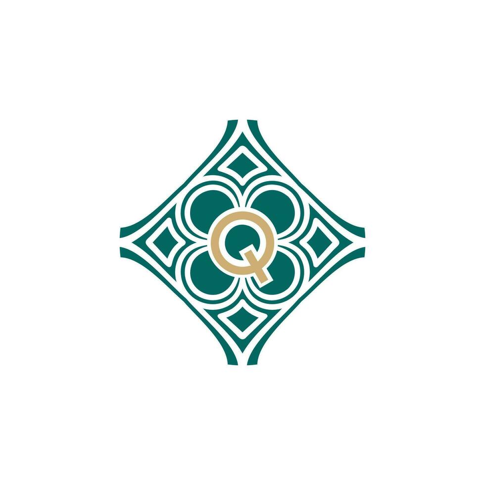 elegant initial letter Q unique abstract pattern frame logo vector