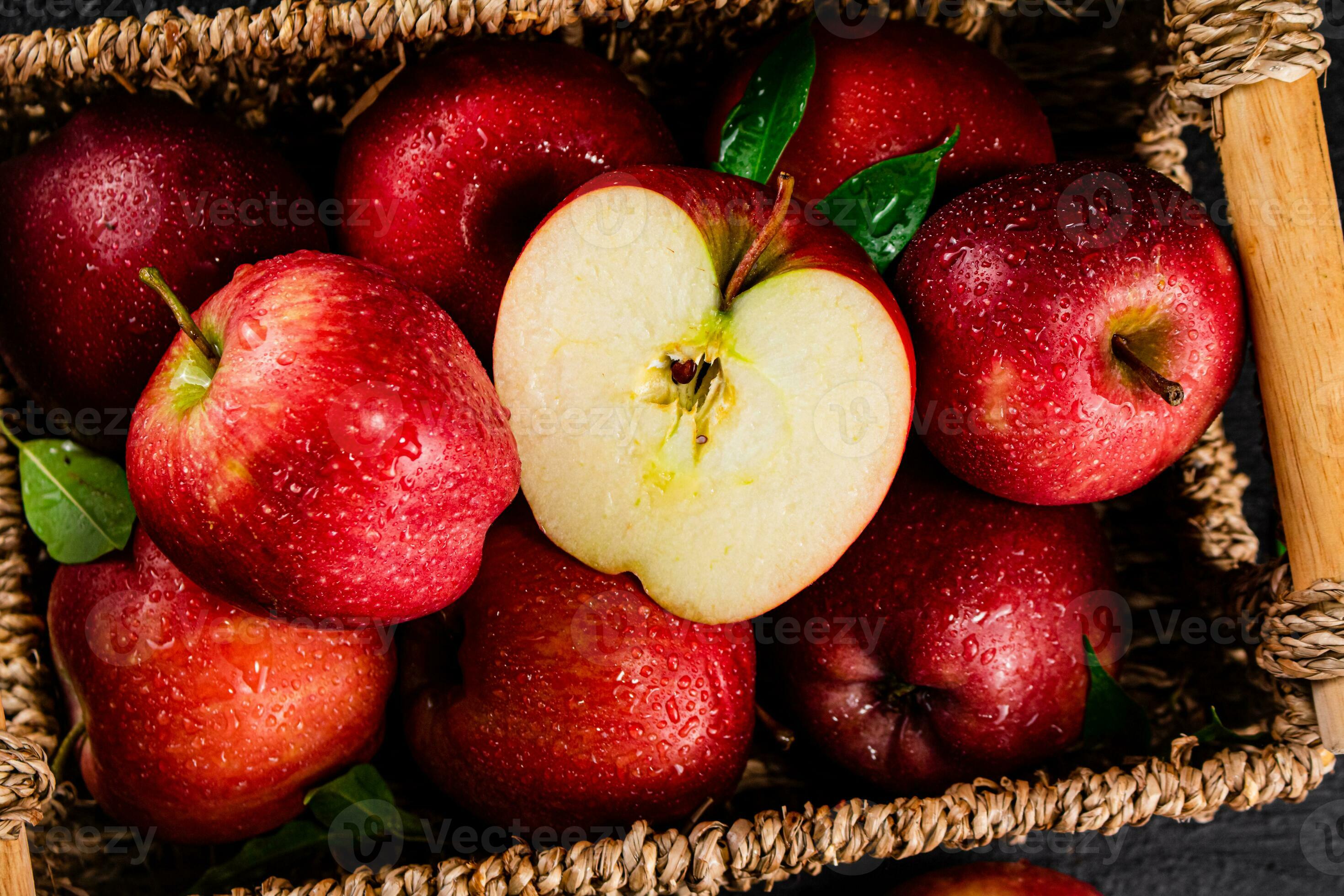 A bunch of red apples with leaves. 31991020 Stock Photo at Vecteezy