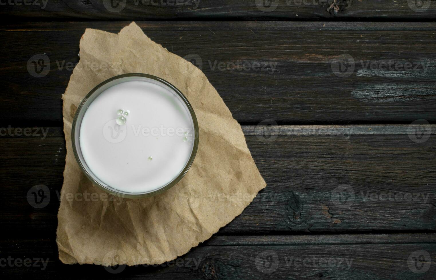 Fresh milk in glass. photo