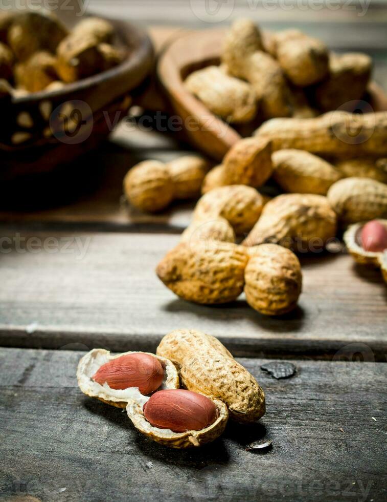 Peanuts with shells . photo