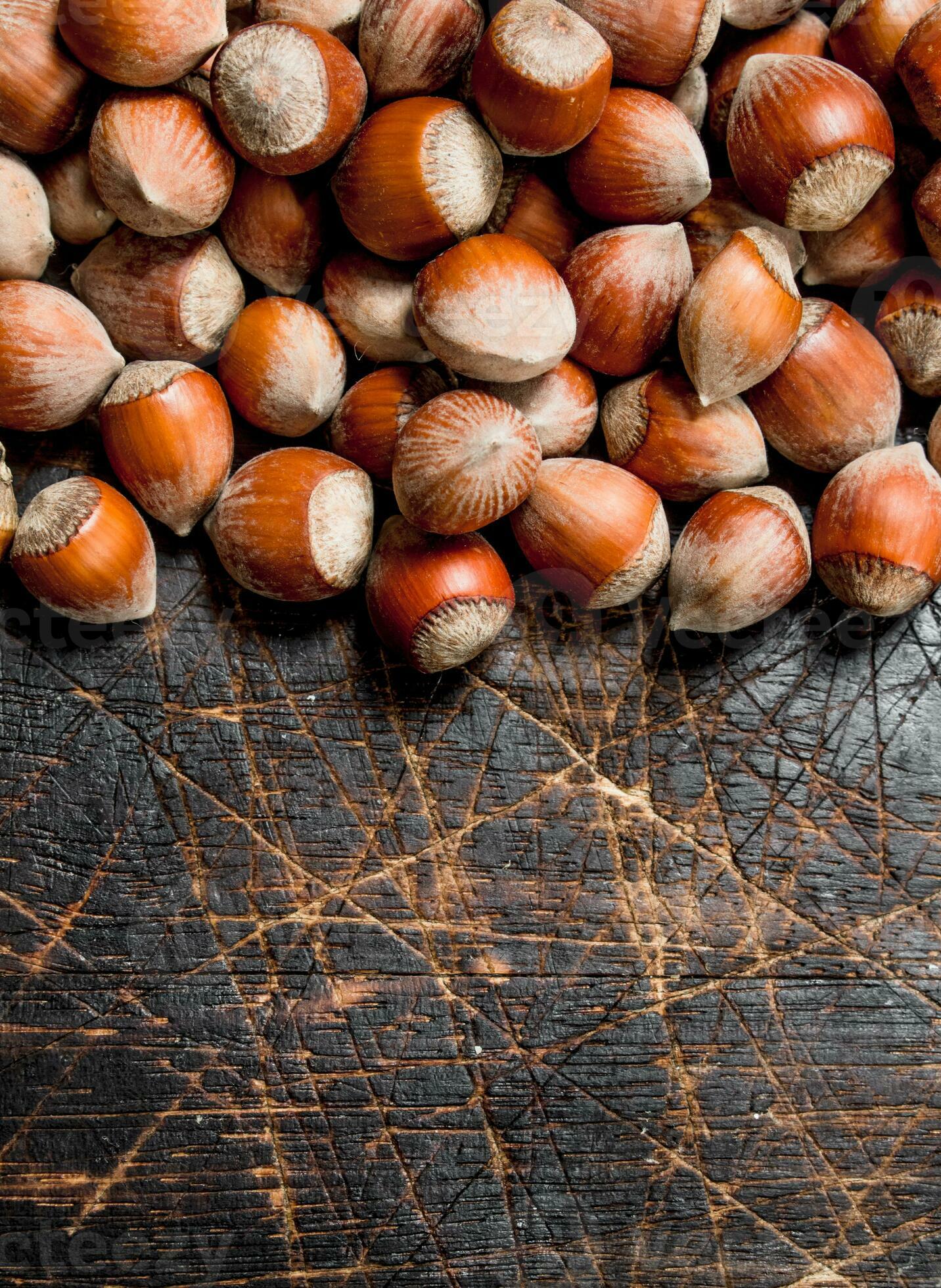 Hazelnuts in the shell. 32007189 Stock Photo at Vecteezy