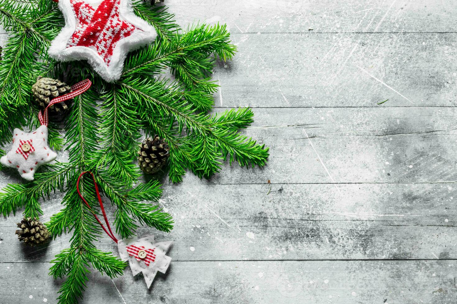 Christmas decorations with fir branches and cones. photo