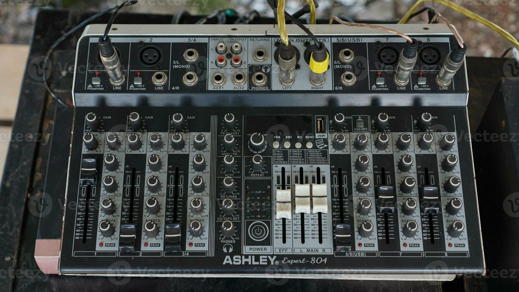 Audio mixer for organ music with any button and panel photo