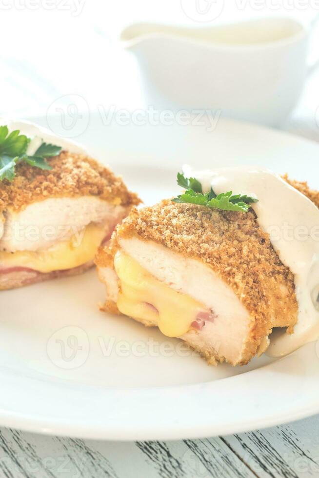 Chicken Cordon bleu photo