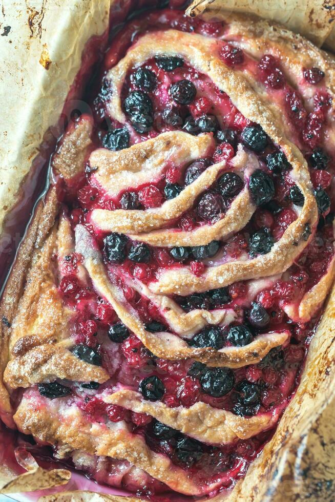 Cake with black and red currant photo