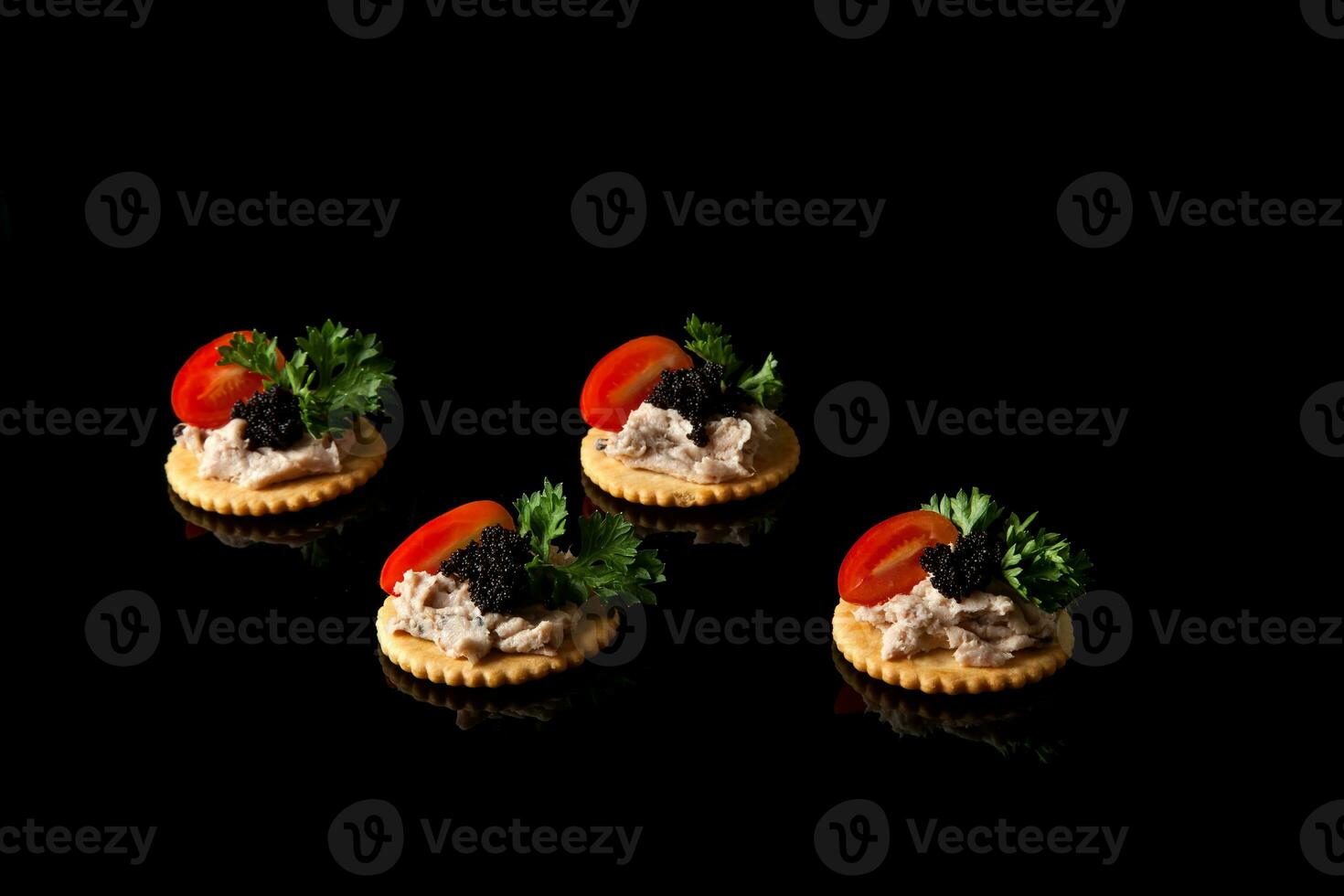 Canape tuna and caviar photo