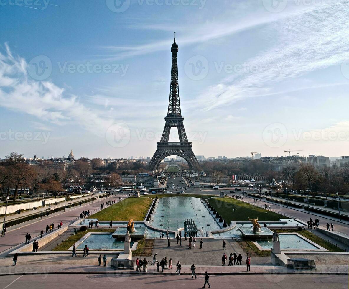 eiffel torre esplendor un cautivador ver desde trocadero foto