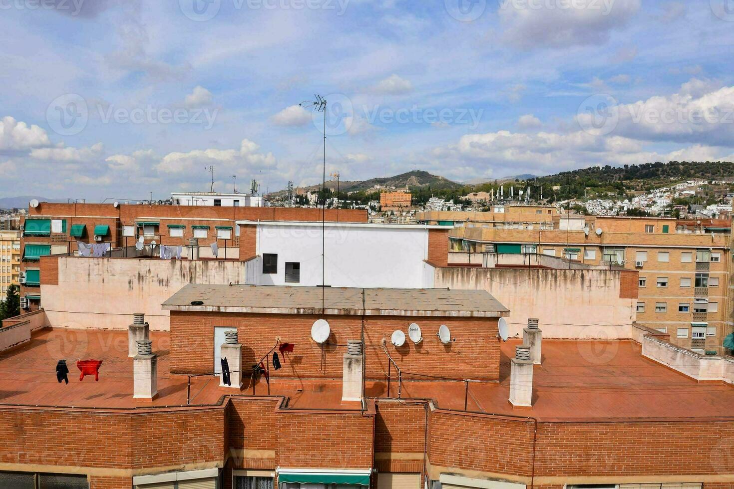 un ver de el tejados de edificios foto