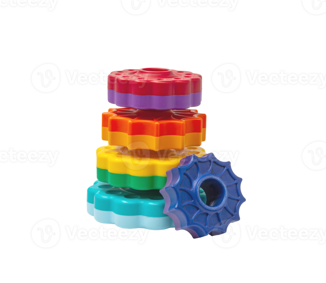 veelkleurig plastic ronde schijven voor kinderen piramide Speel. geel met groente, blauw met blauw, oranje en geel, Purper schijven met golvend randen voor jong kinderen naar Speel zonder achtergrond. png