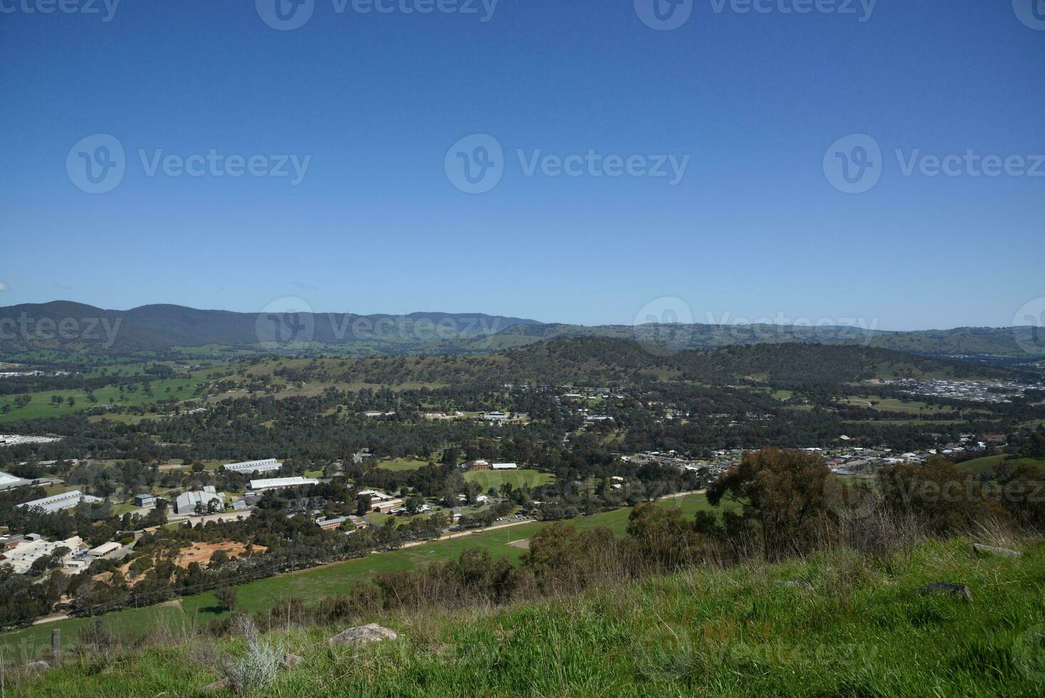 Huon hill lookout Parklands spectacular views of Lake Hume, the Kiewa Valley, the Alpine Region, Murray and Kiewa Rivers, and Albury and Wodonga cities in Victoria, Australia. photo