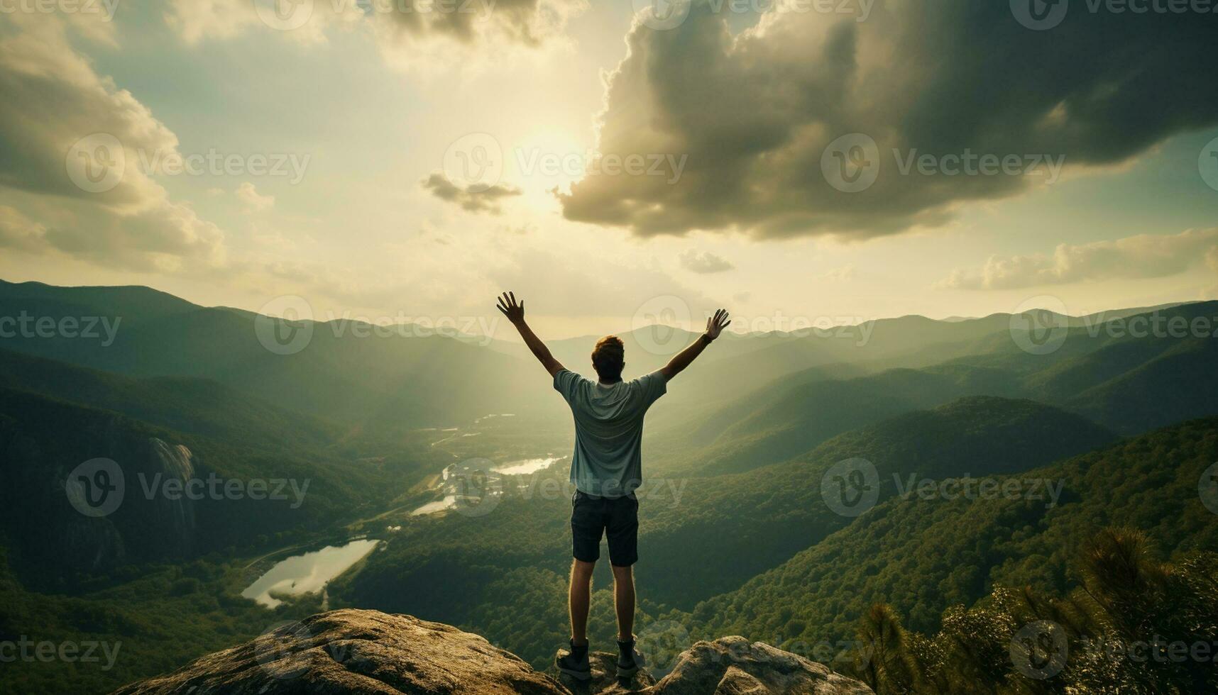 un hombre soportes en el cumbre de un montaña, su brazos elevado en victoria, un símbolo de libertad, éxito, y el humano espíritu. generativo ai foto