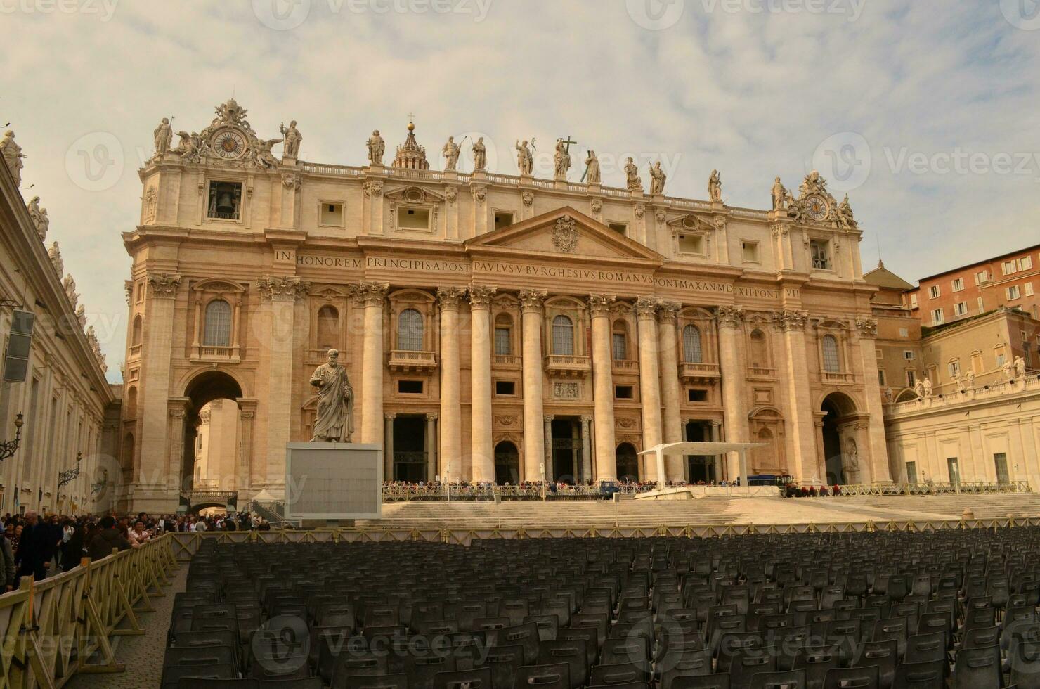 Catholic building in St. Peters square with stunning statues photo