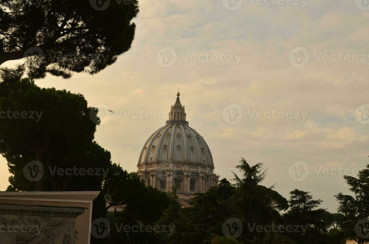 Stunning architecture of a dome on a roman buidling photo
