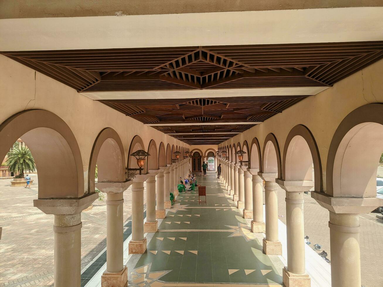 Samarinda Kalimantan Timur, Indonesia 17 october 2023. several people were visiting the largest mosque in the city of Samarinda, namely the Islamic Center photo