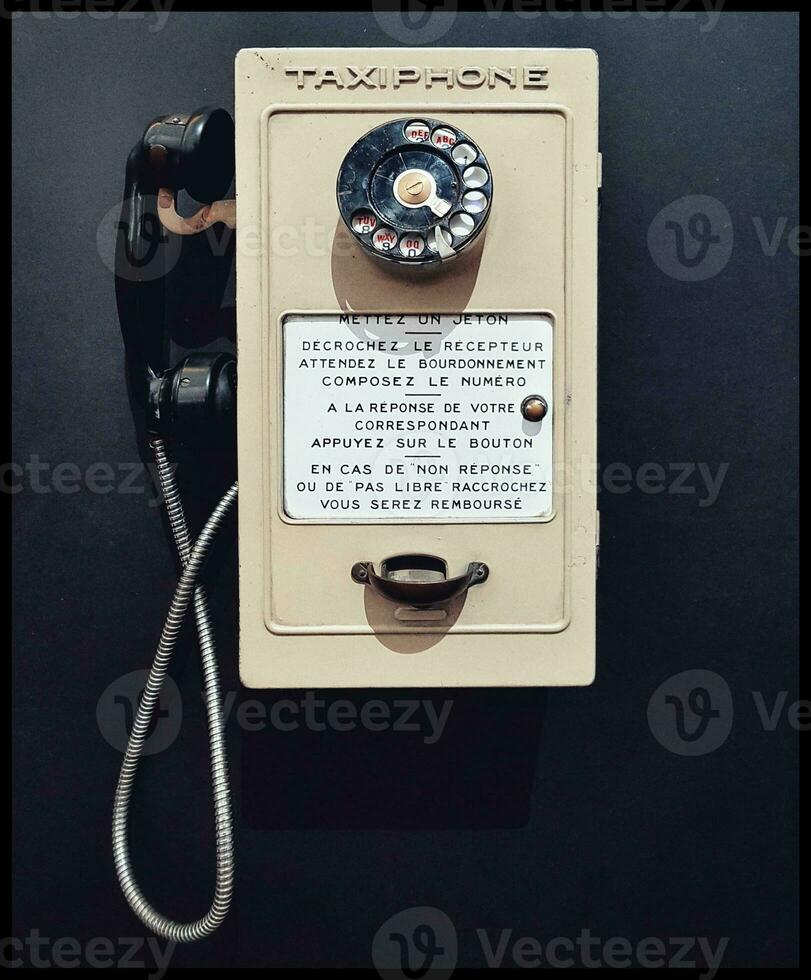 Vintage French Phone Booth Nostalgic Communication Icon 32431397 Stock