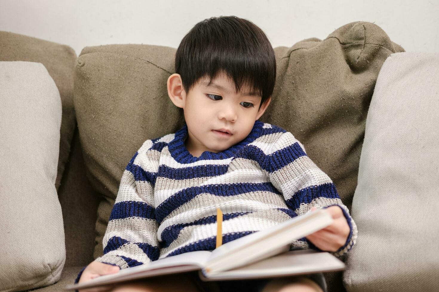 Preschool Reading Stock Photos, Images and Backgrounds for Free Download