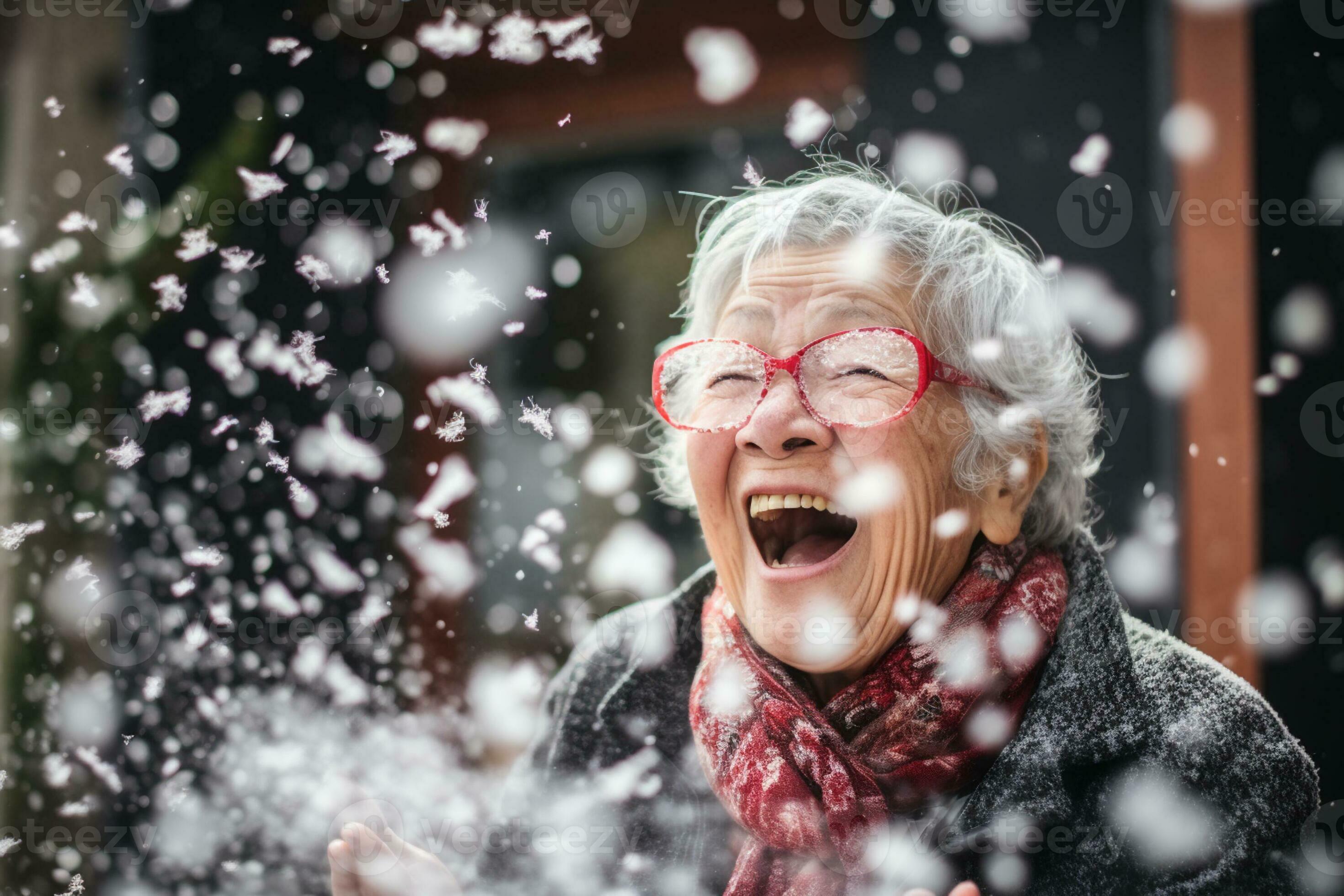 Winter clothes top for old woman
