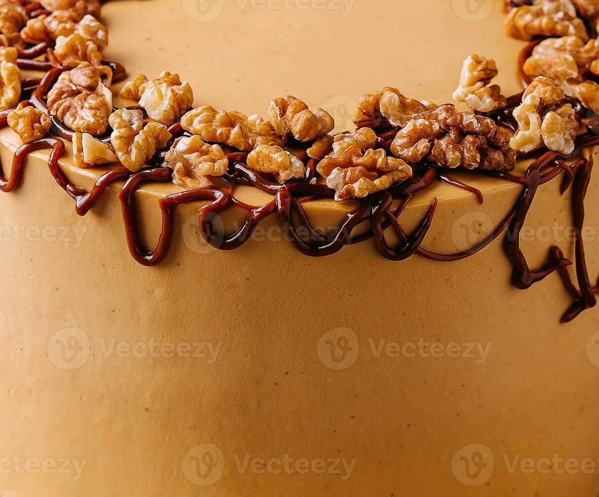 delicious biscuit toffee cake close up photo