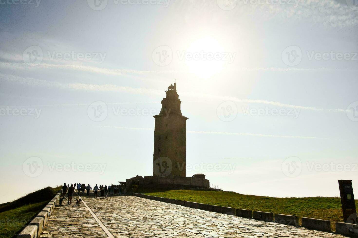 ver de un antiguo torre foto